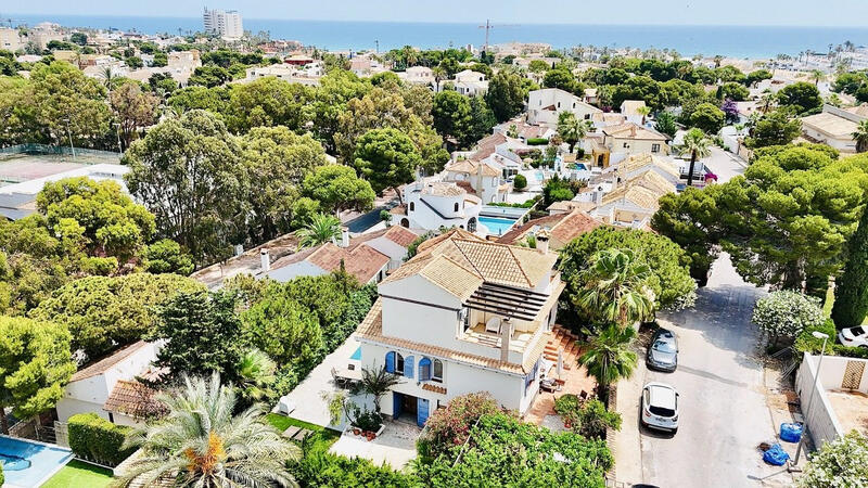 5 bedroom Villa for sale