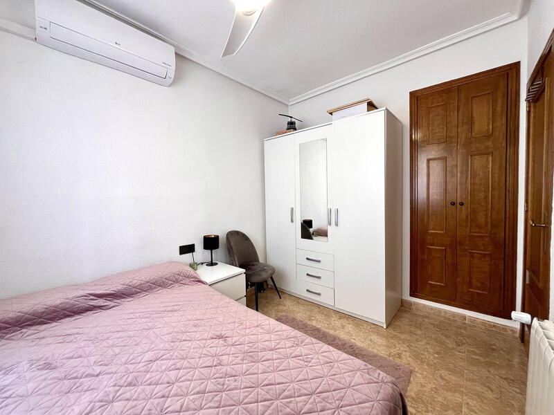 3 bedroom Townhouse for sale