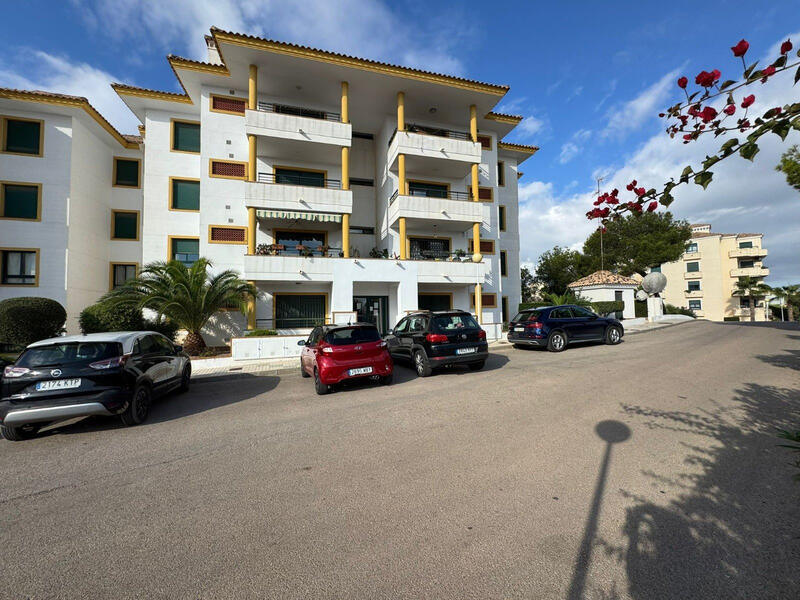Apartamento en venta en Dehesa de Campoamor, Alicante