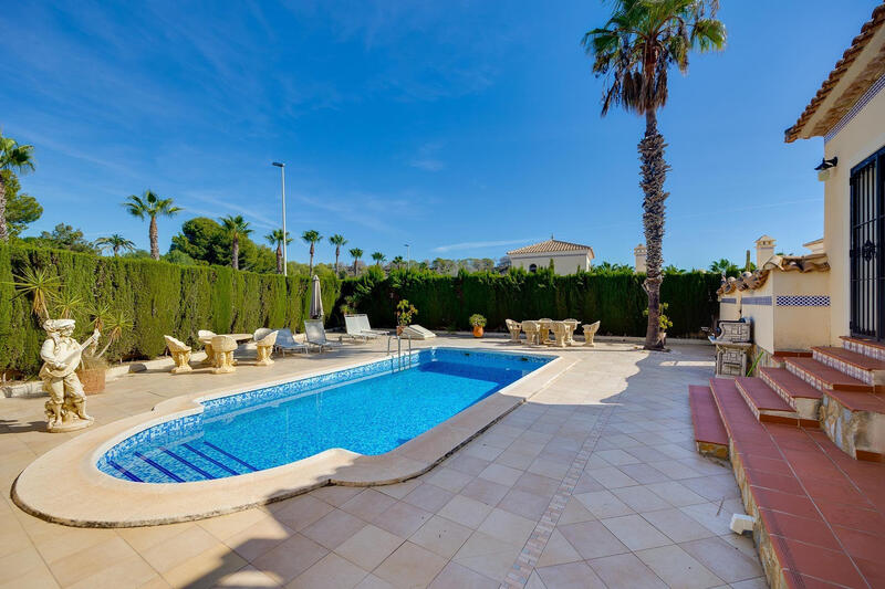 3 bedroom Villa for sale