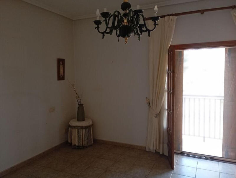 4 bedroom Country House for sale
