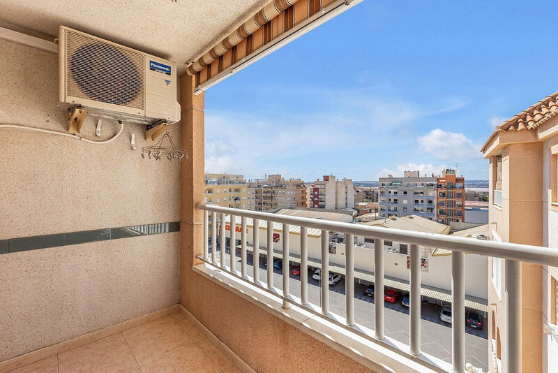2 slaapkamer Appartement Te koop
