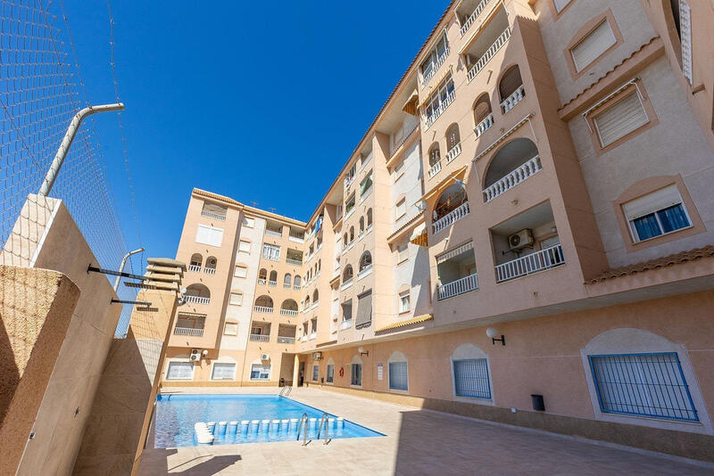 2 slaapkamer Appartement Te koop