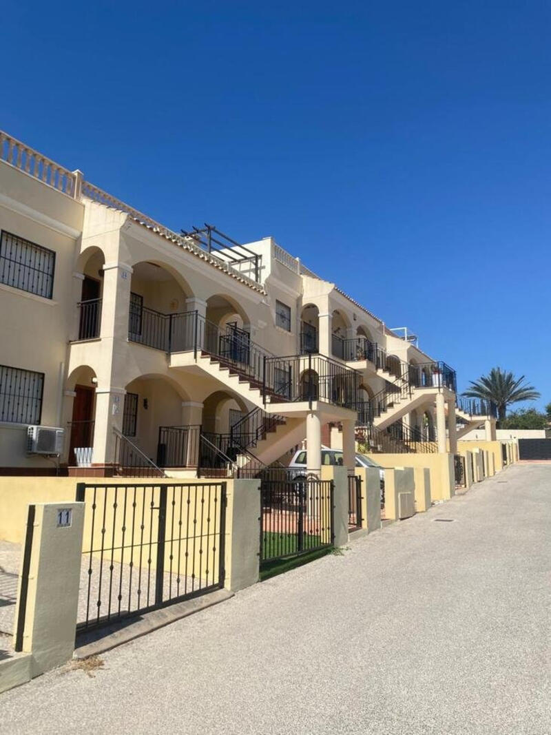 Appartement Te koop in Algorfa, Alicante