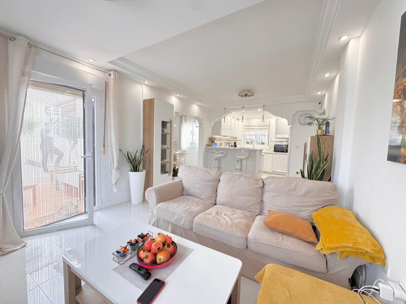 5 bedroom Villa for sale