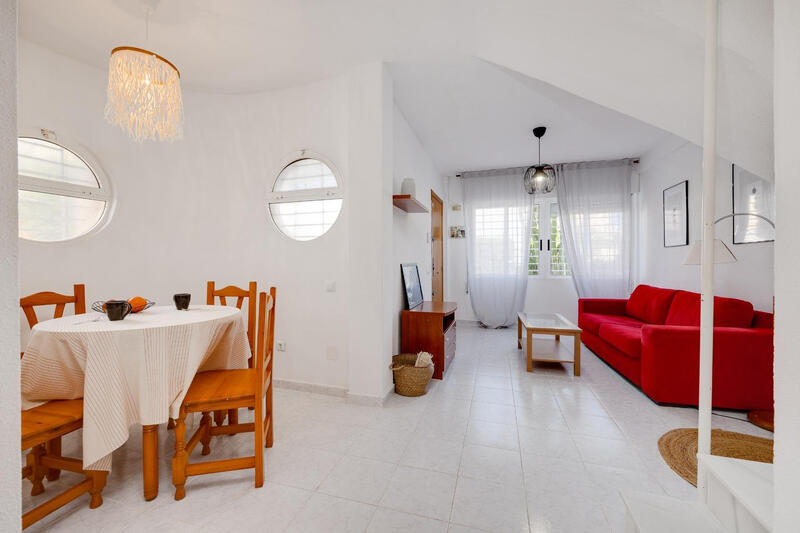 3 bedroom Townhouse for sale
