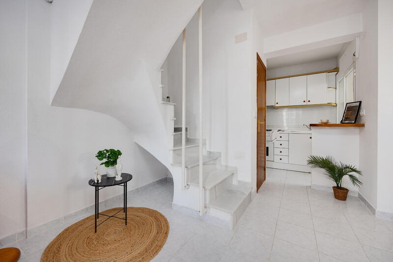 3 bedroom Townhouse for sale