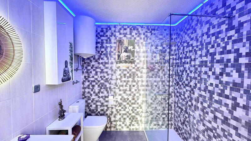 1 chambre Appartement à vendre