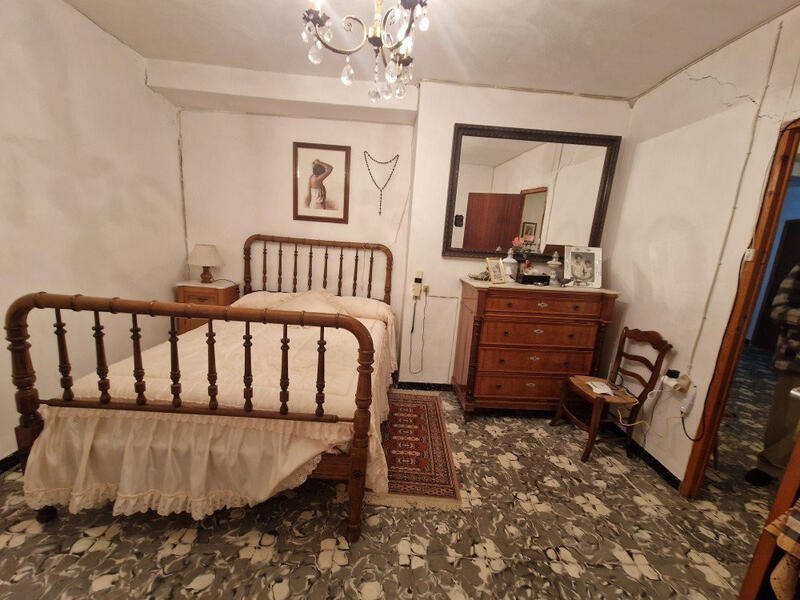 7 bedroom Country House for sale