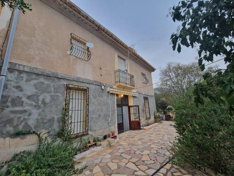 7 bedroom Country House for sale