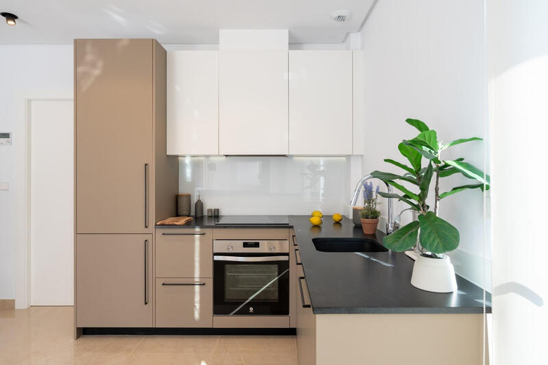 3 slaapkamer Gezinswoning Te koop