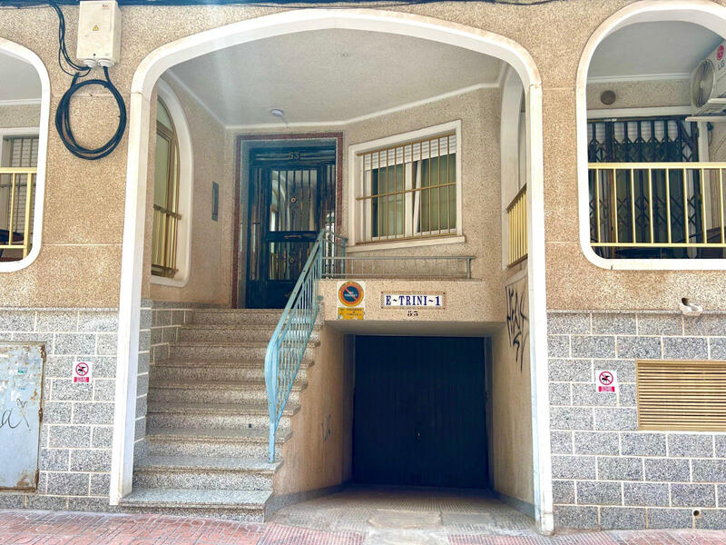 3 bedroom Apartment for sale