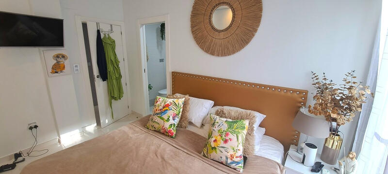4 Cuarto Villa en venta
