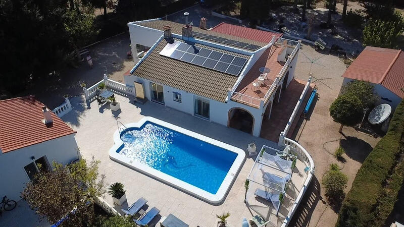 Villa til salgs i Los Perez (Ayuntamiento Almoradi/Torrevieja), Alicante