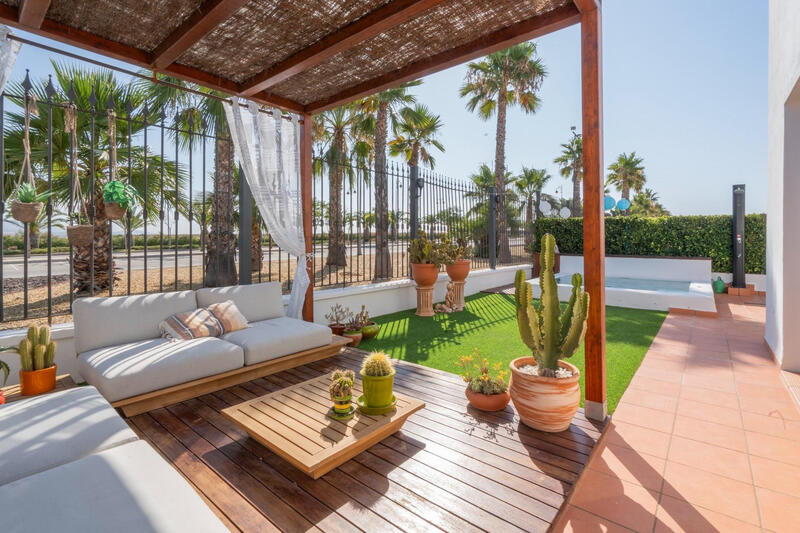 Villa til salgs i Alhama de Murcia, Murcia