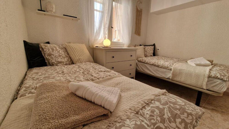 3 спальная комната квартира продается