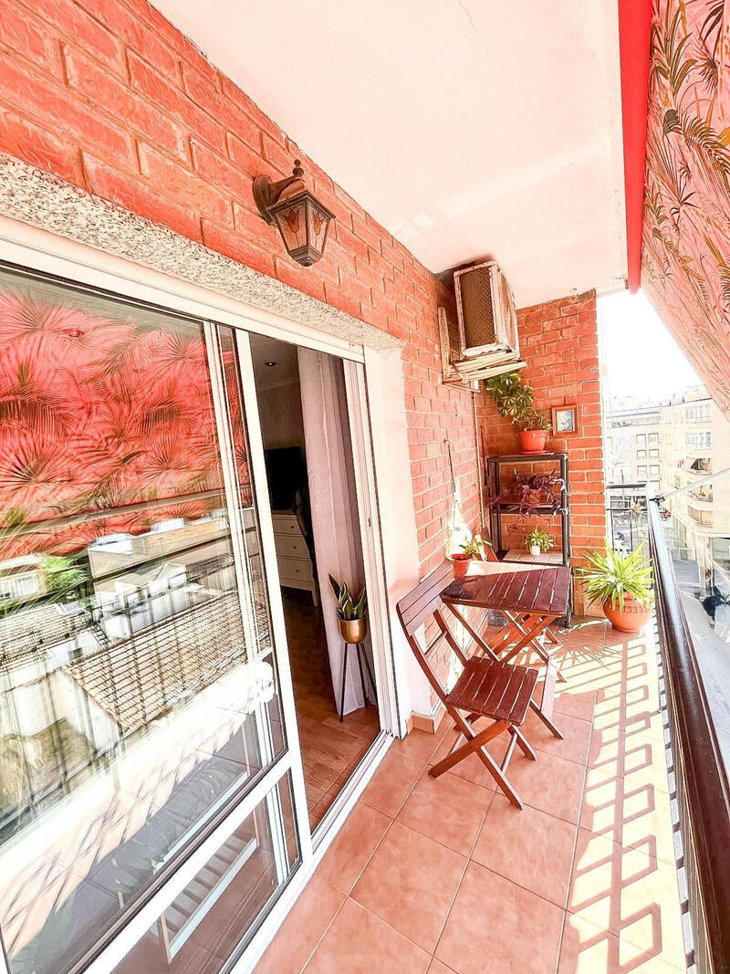 4 chambre Appartement à vendre