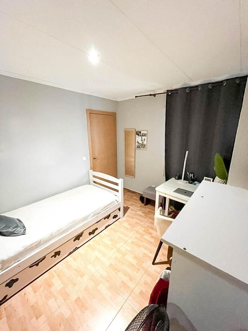 4 chambre Appartement à vendre