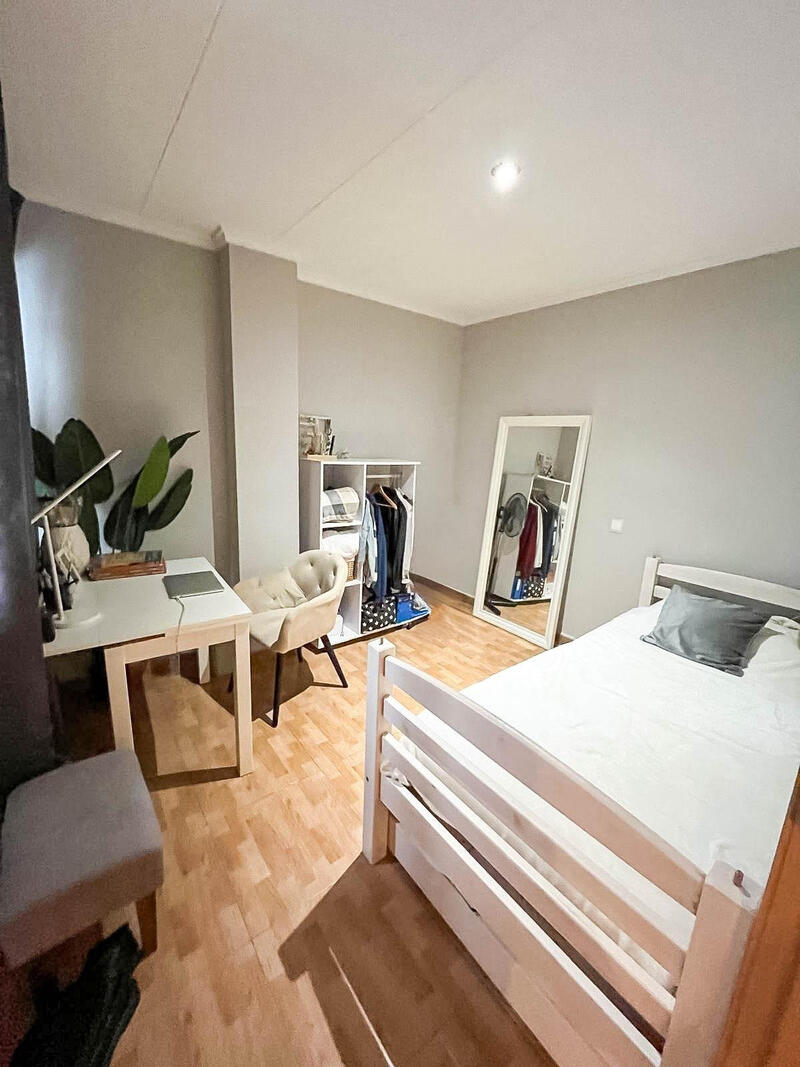 4 chambre Appartement à vendre