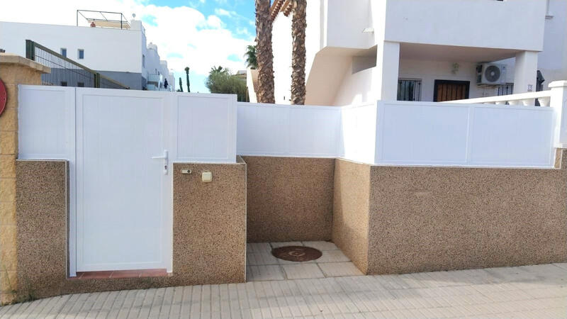 2 chambre Villa à vendre