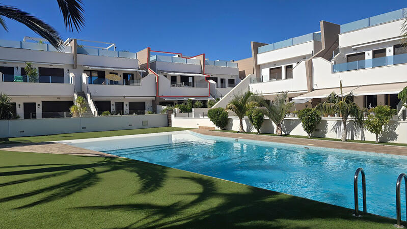 2 bedroom Apartment for sale