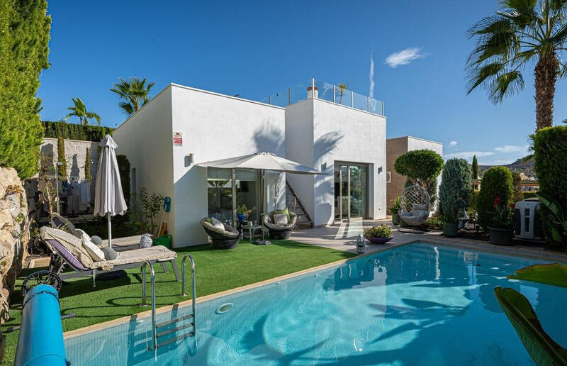 3 bedroom Villa for sale