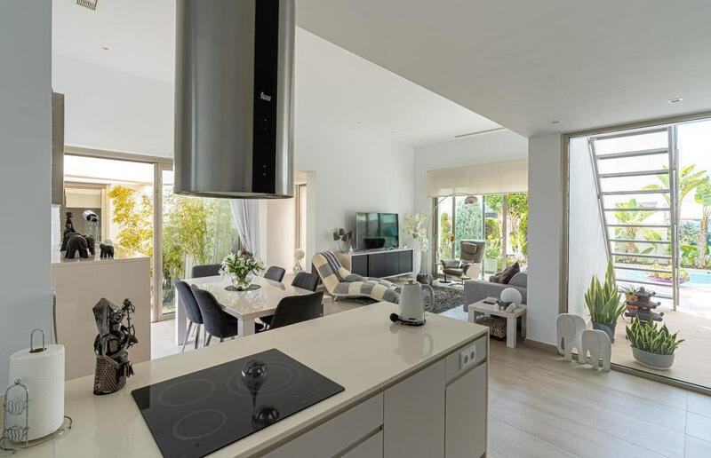 3 bedroom Villa for sale