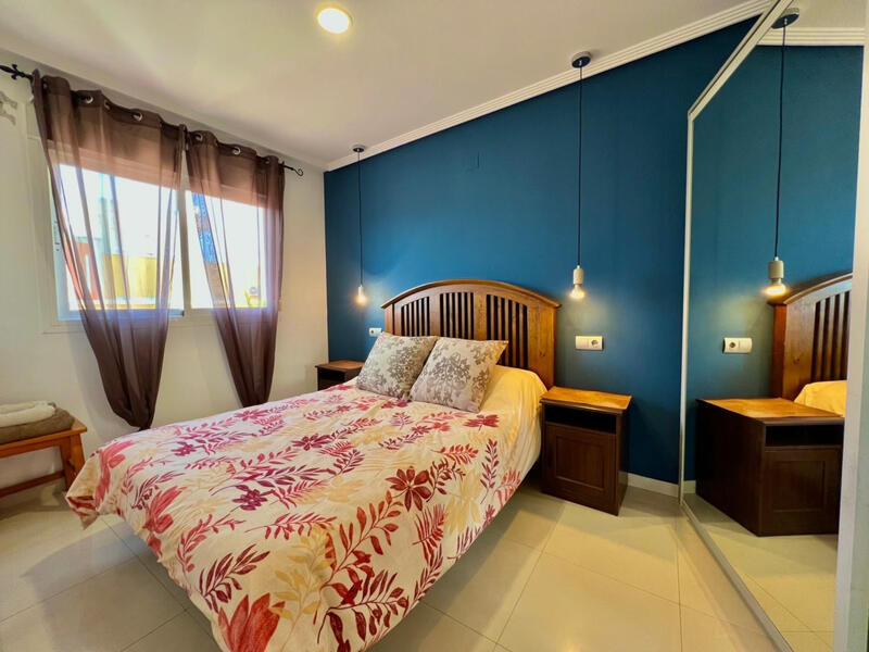 2 slaapkamer Appartement Te koop
