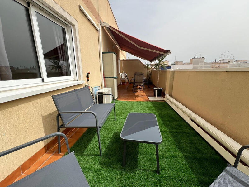 2 slaapkamer Appartement Te koop