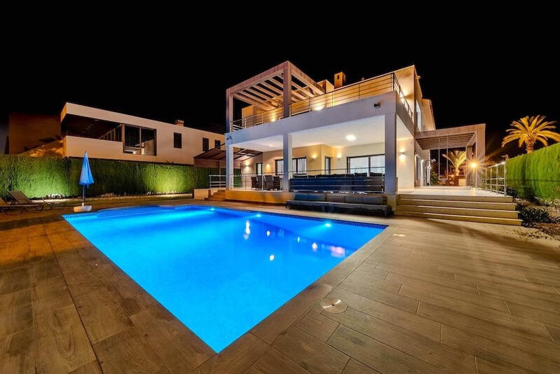 5 chambre Villa à vendre