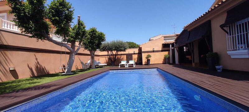 4 chambre Villa à vendre