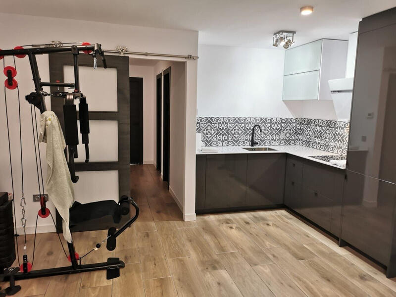 2 Schlafzimmer Duplex zu verkaufen