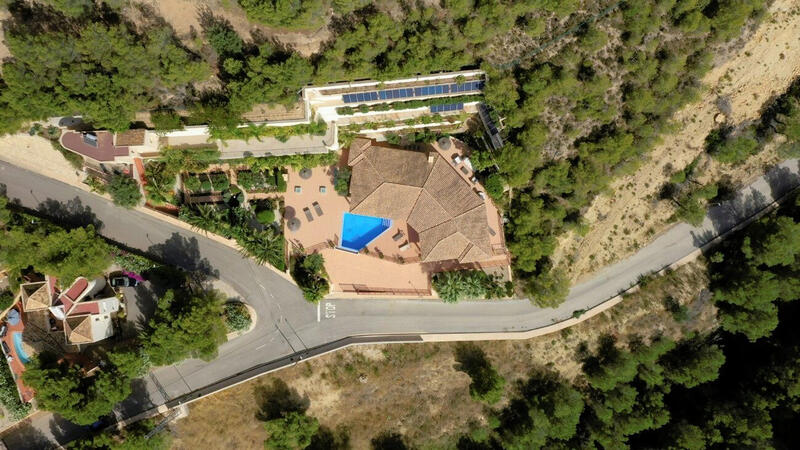 6 chambre Villa à vendre