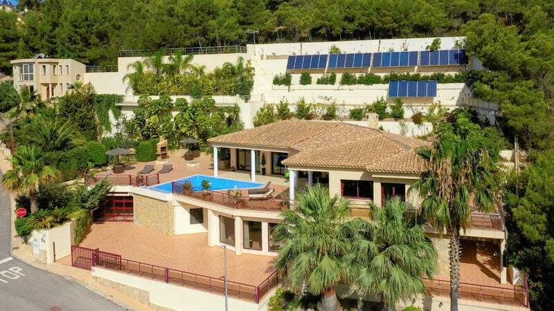 6 chambre Villa à vendre