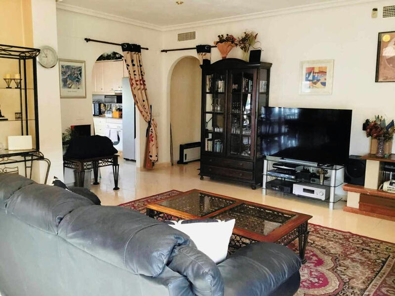 4 Cuarto Villa en venta