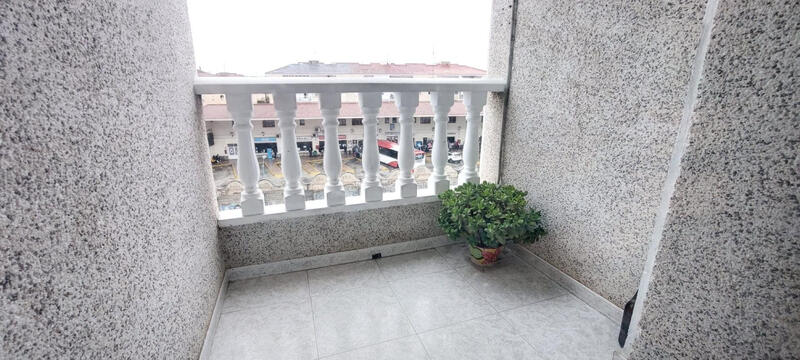 2 slaapkamer Appartement Te koop