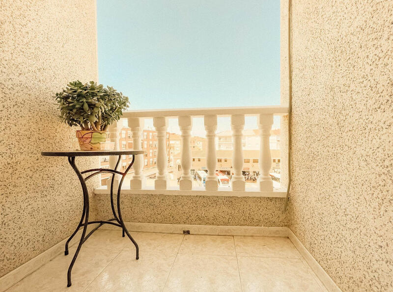2 slaapkamer Appartement Te koop