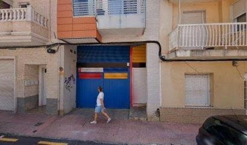 Landa till salu i Torrevieja, Alicante