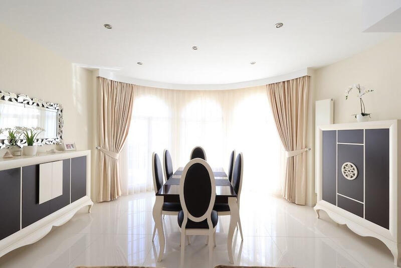 5 slaapkamer Villa Te koop