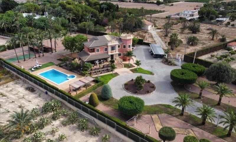 Villa til salgs i Elx/Elche, Alicante
