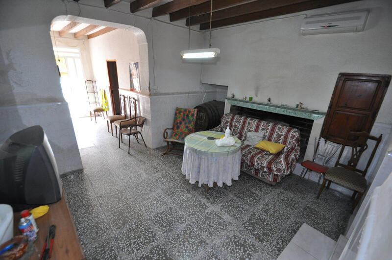 3 Schlafzimmer Landhaus zu verkaufen