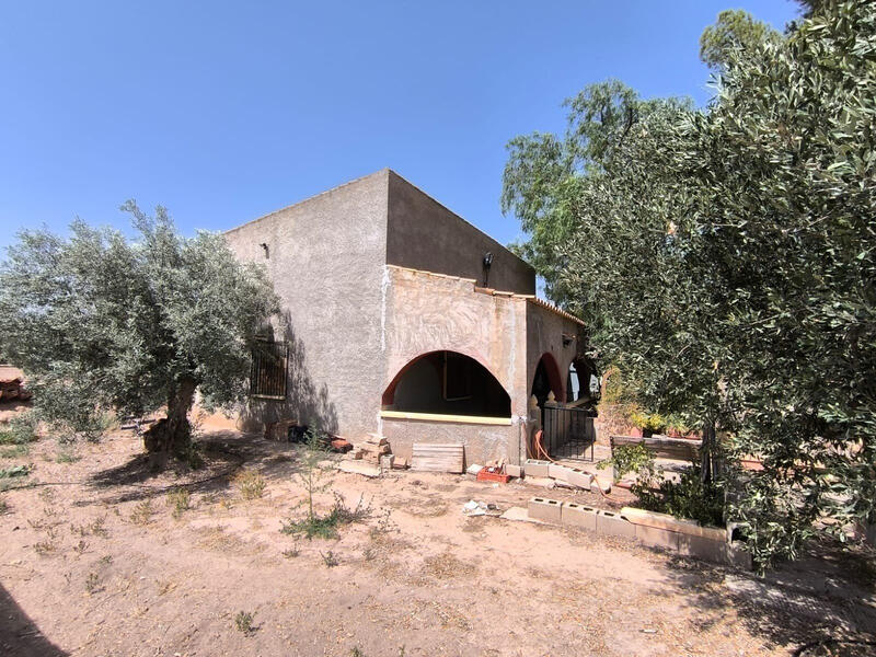 5 bedroom Villa for sale