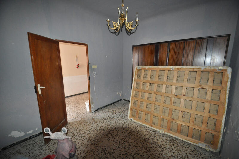 3 bedroom Townhouse for sale