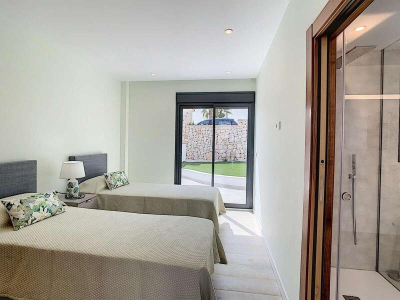 4 slaapkamer Villa Te koop