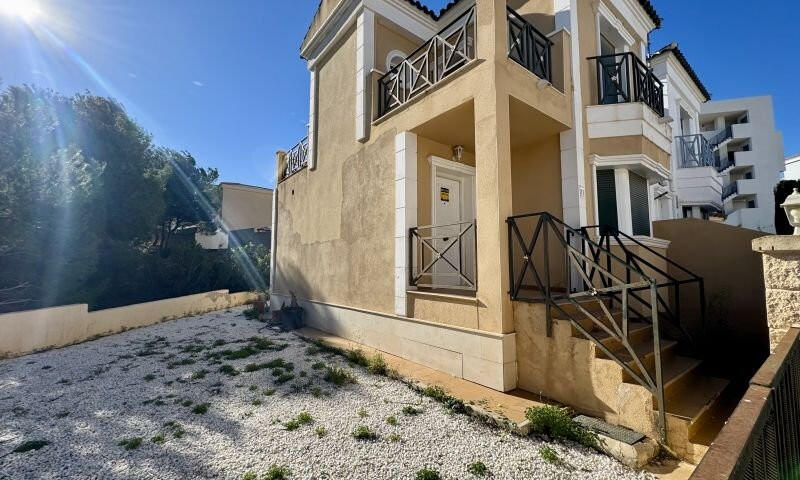 3 slaapkamer Villa Te koop