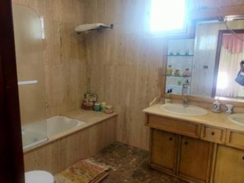 5 slaapkamer Villa Te koop