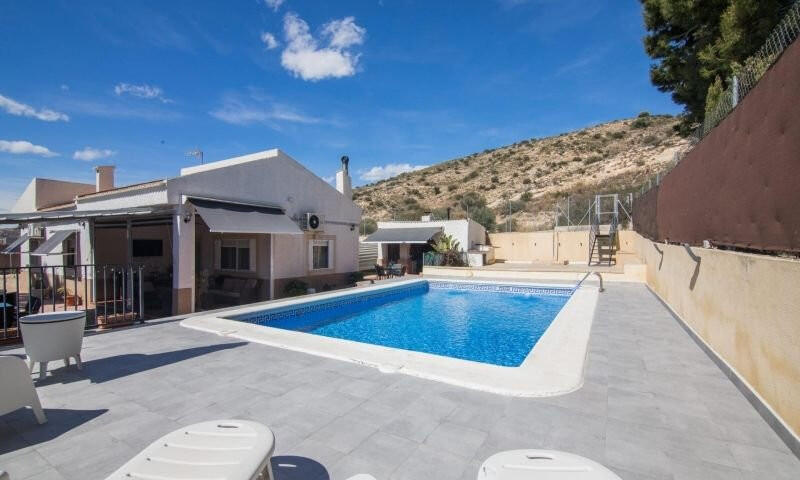 Villa zu verkaufen in Elx/Elche, Alicante