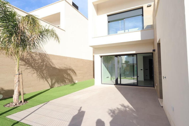3 bedroom Villa for sale