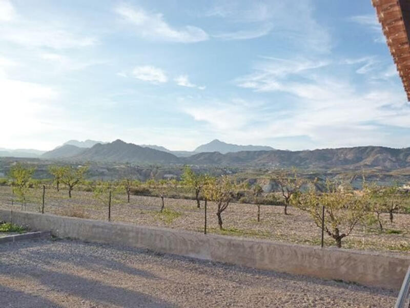 3 bedroom Country House for sale