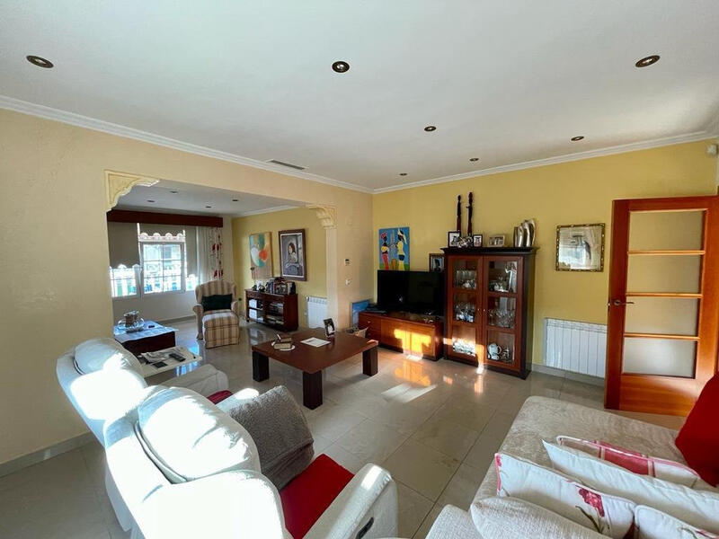7 chambre Villa à vendre